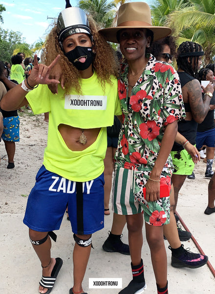 XODOHTRONU Front Stamped Tee Neon