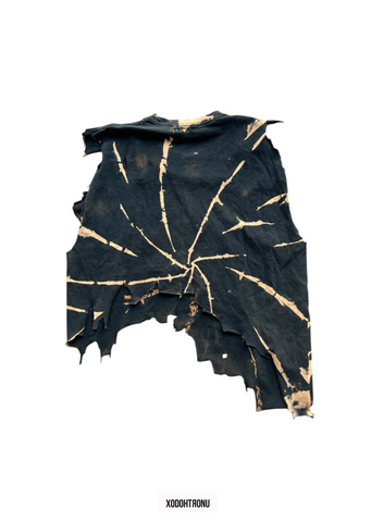 BT- Monet Bleached Tee Distressed [L]