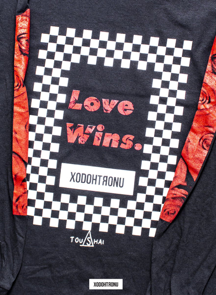 BT- LVWNS x XODOHTRONU Fall in love tee [Small] R6
