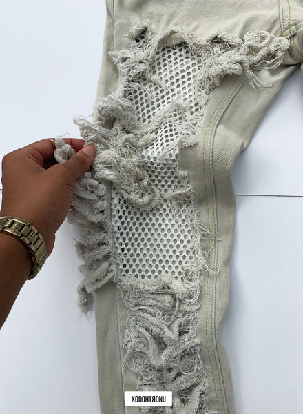 BT- Beige Lace Ripped Jeans [Size 3] R13
