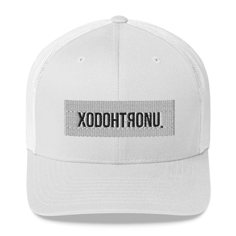 XODOHTRONU logo Trucker Cap [ESSENTIALS]